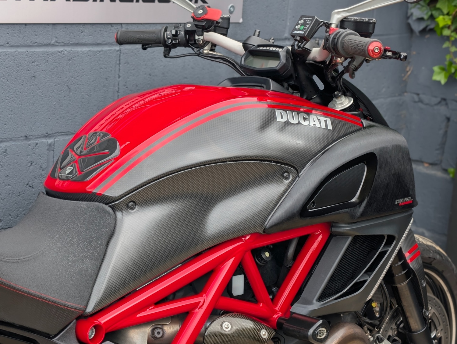 Used Ducati Diavel 2011 for sale - 78646216: Photo 7