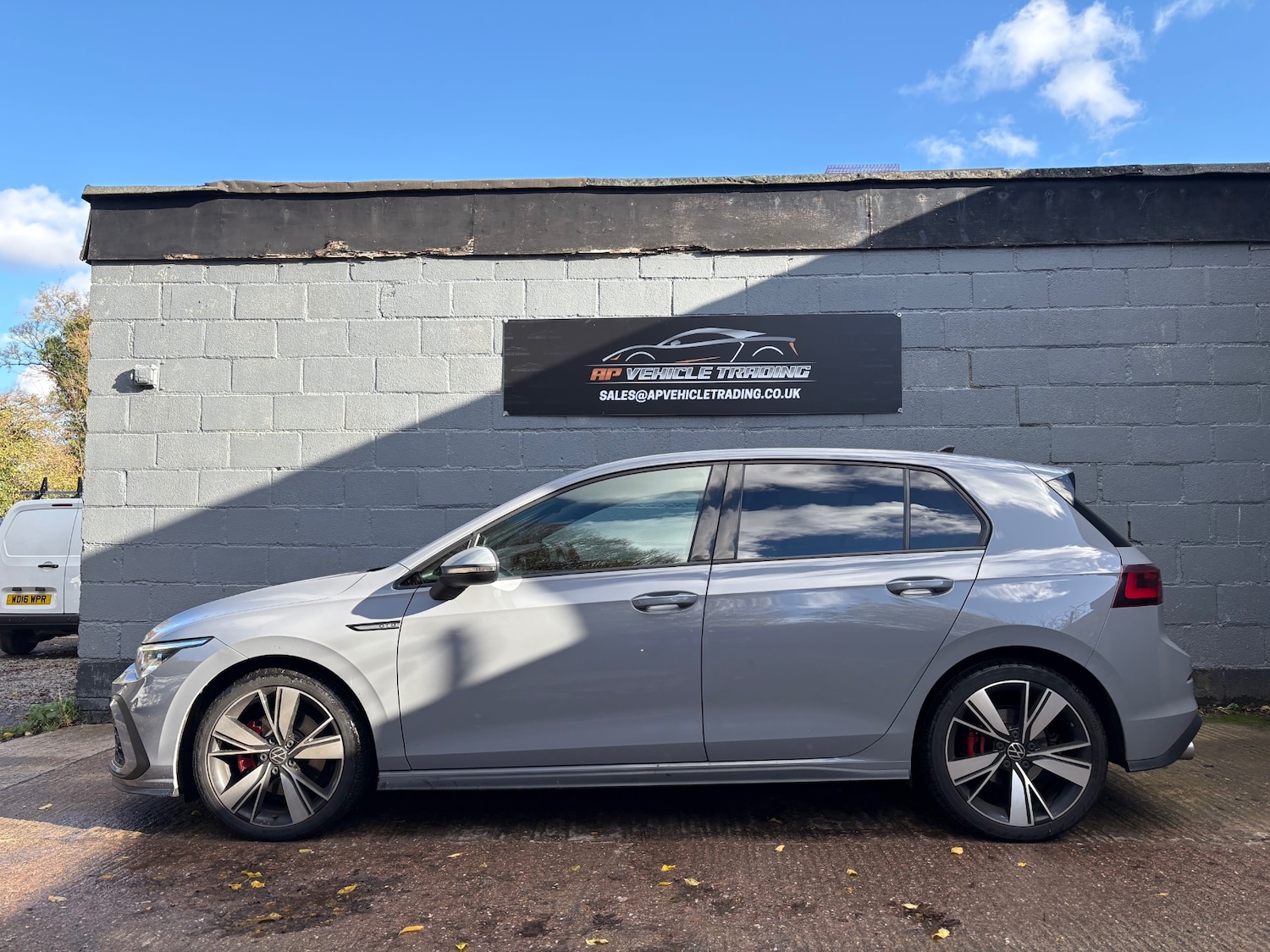 Used Volkswagen Golf 2022 for sale - 76445111: Photo 2