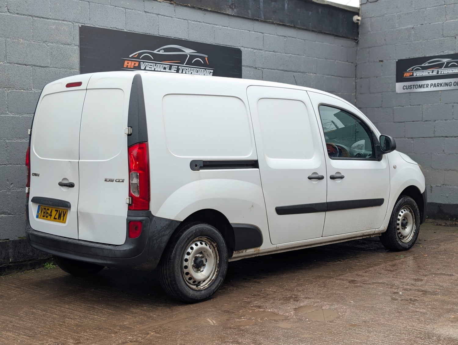 Used Mercedes-Benz Citan 2015 for sale - 77641505: Photo 11