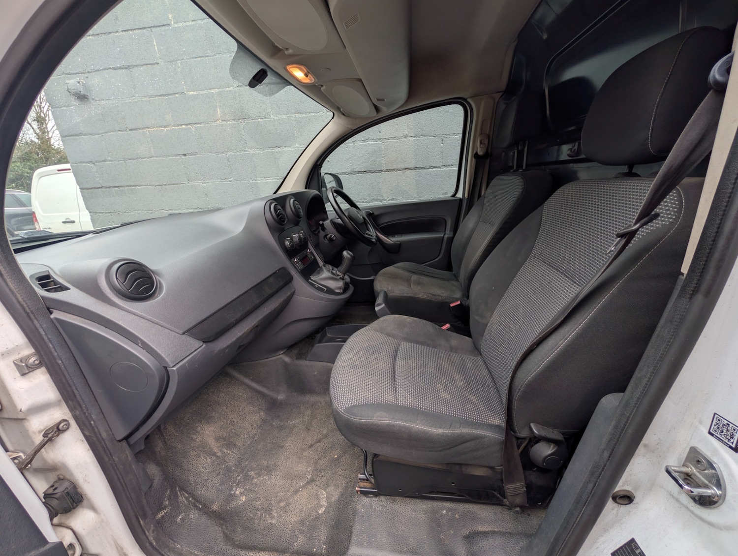 Used Mercedes-Benz Citan 2015 for sale - 77641505: Photo 2