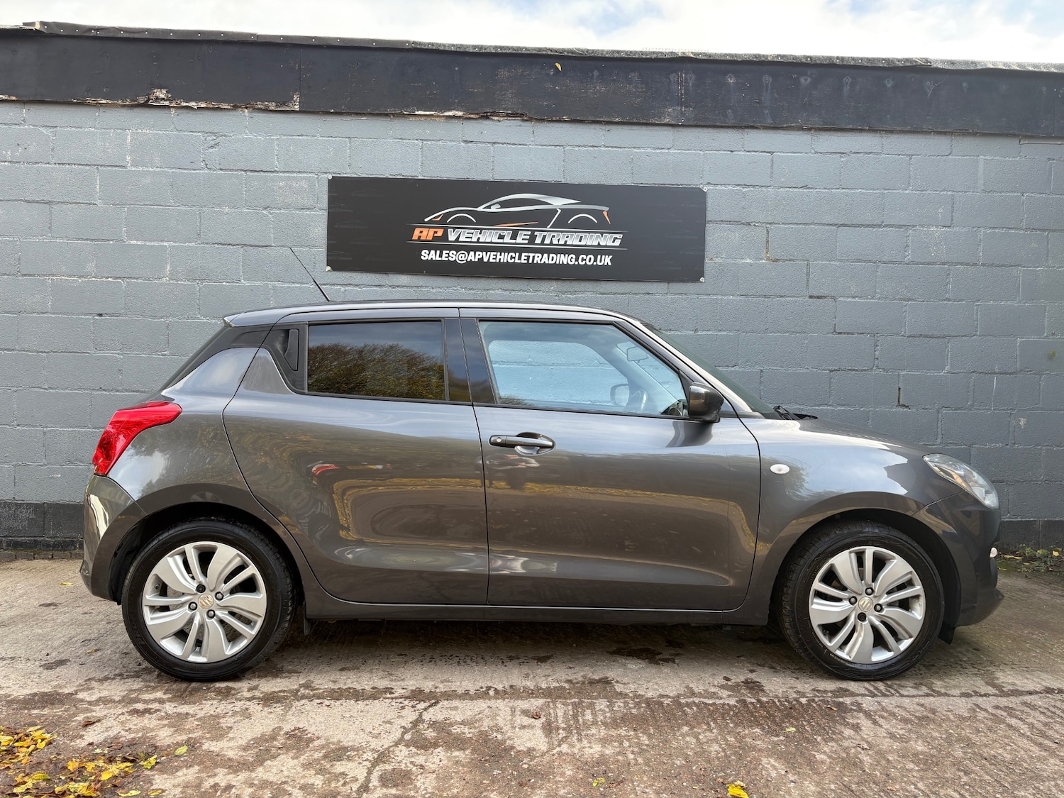 Used Suzuki Swift 2019 for sale - 76384833: Photo 14