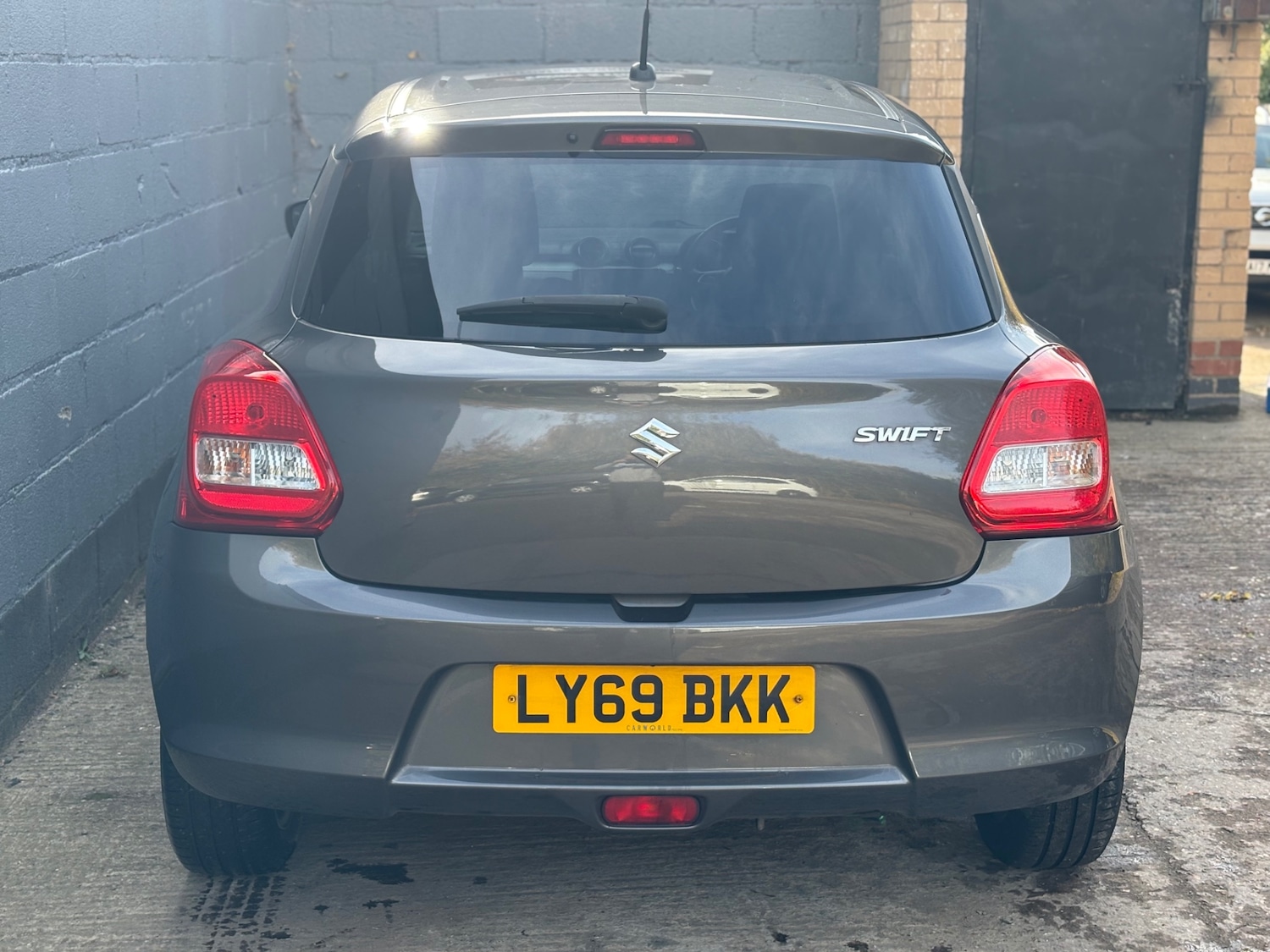 Used Suzuki Swift 2019 for sale - 76384833: Photo 18