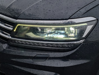 Used Volkswagen Tiguan 2017 for sale - 77335895: Photo