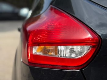 Used Ford Focus 2015 for sale - 75695042: Photo