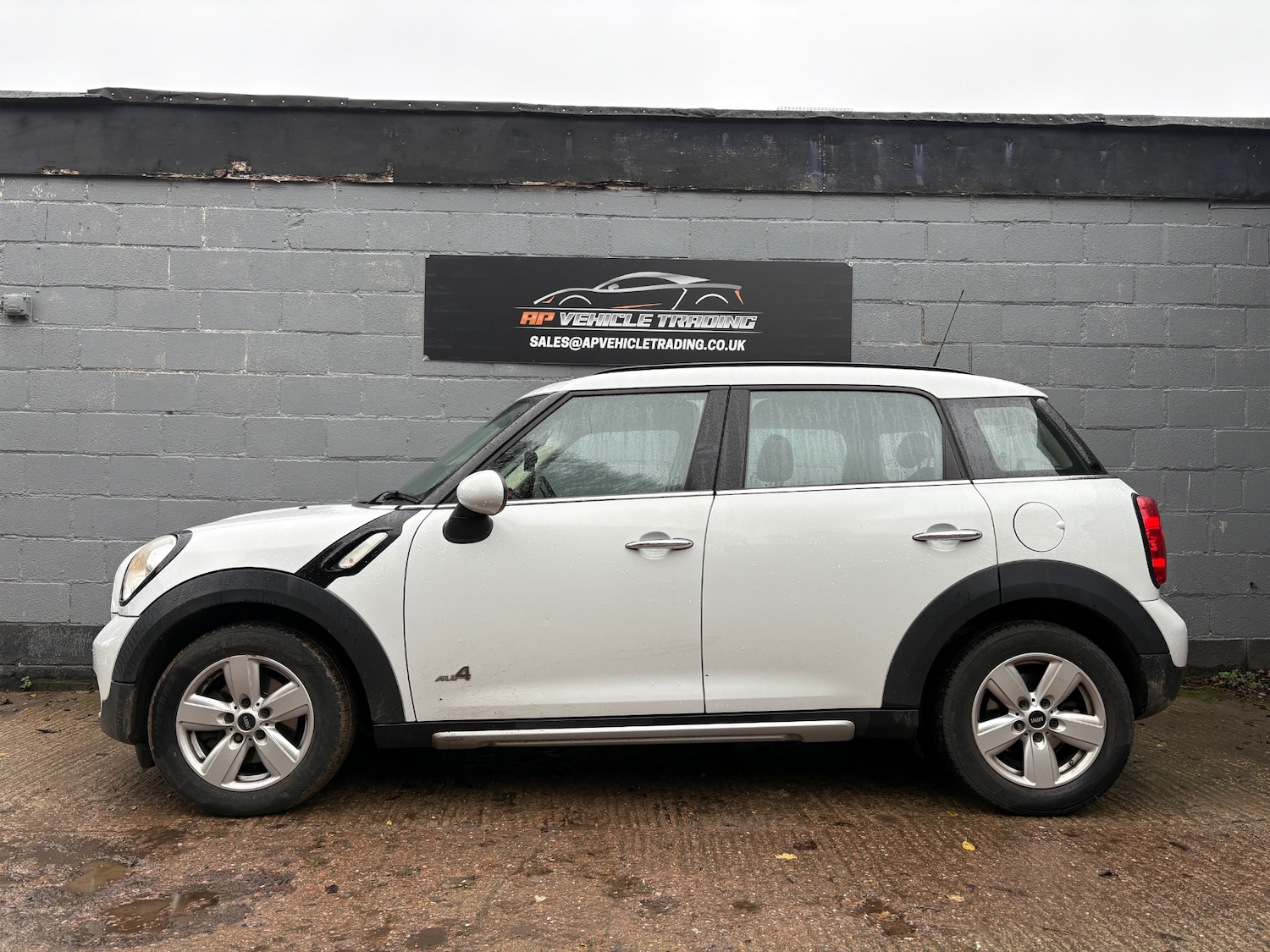Used MINI Countryman 2016 for sale - 76588893: Photo 3