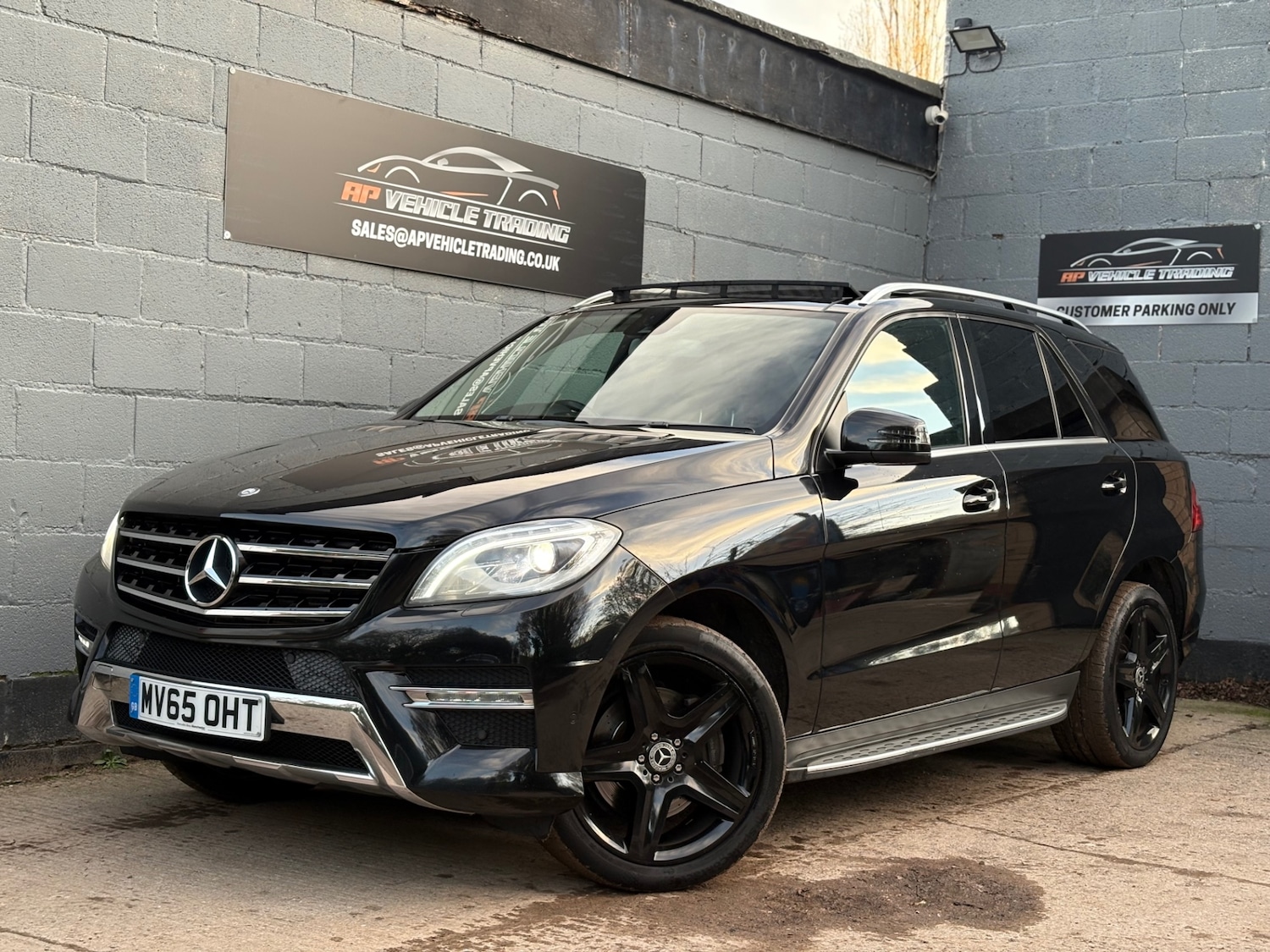 Used Mercedes-Benz M Class 2015 for sale - 76630412: Photo 1