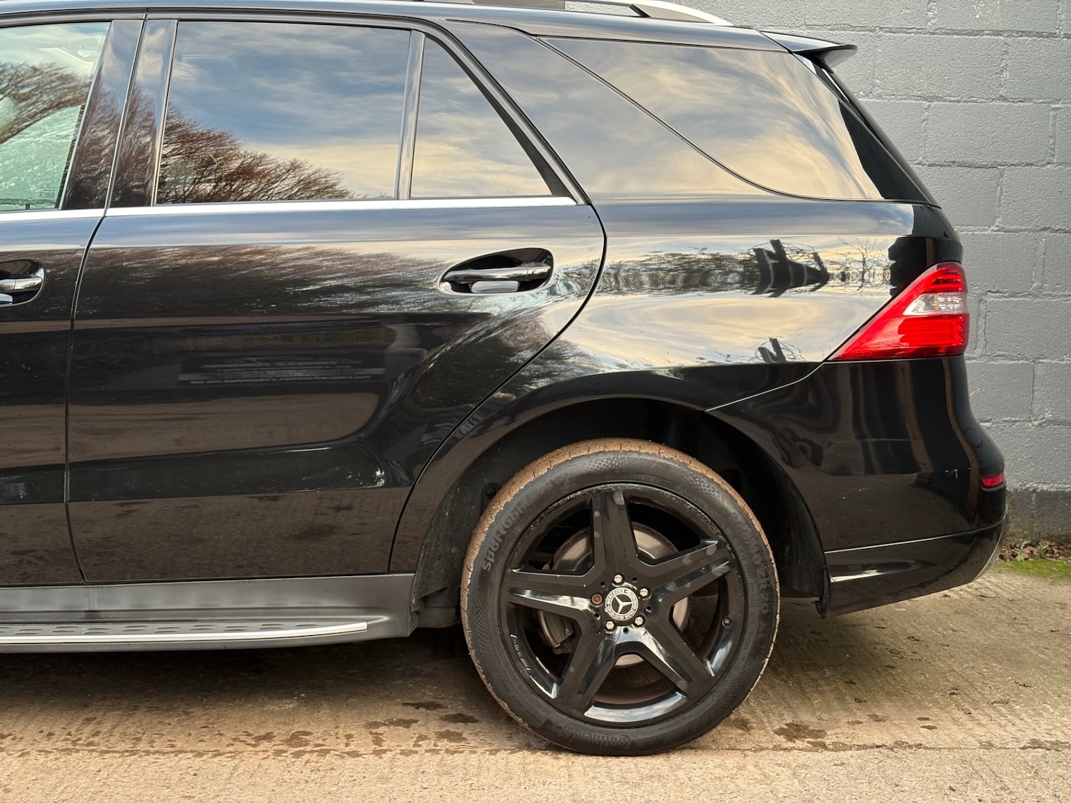 Used Mercedes-Benz M Class 2015 for sale - 76630412: Photo 5