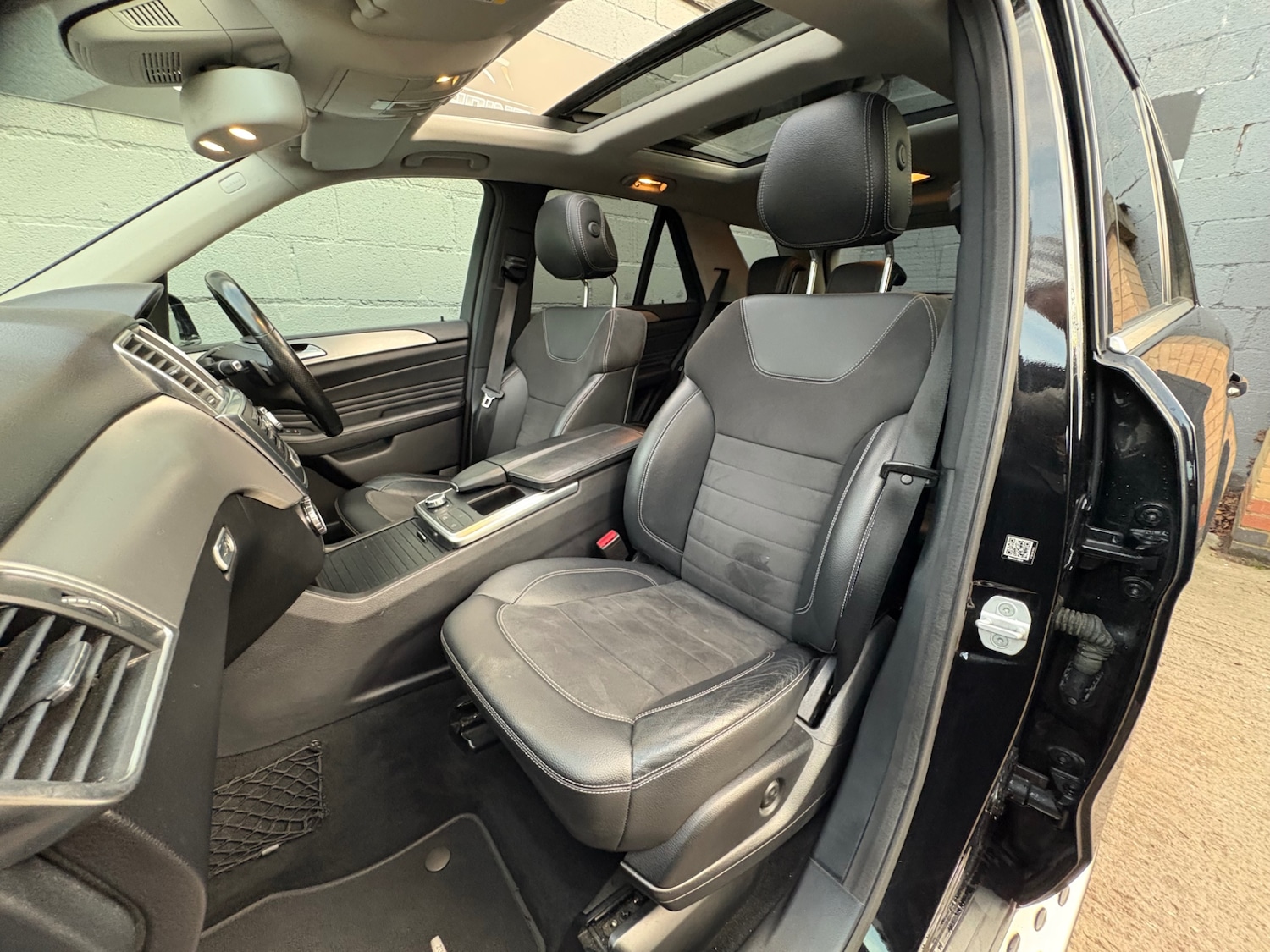 Used Mercedes-Benz M Class 2015 for sale - 76630412: Photo 7