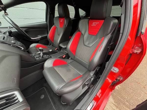 Used Ford Focus 2015 for sale - 76244416: Photo 10