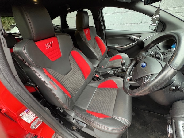 Used Ford Focus 2015 for sale - 76244416: Photo 19