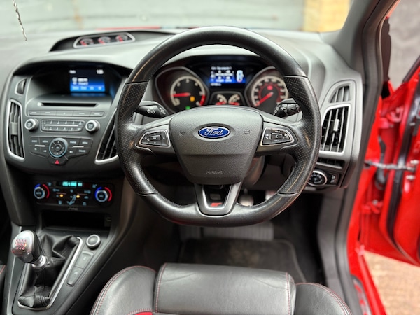 Used Ford Focus 2015 for sale - 76244416: Photo 20