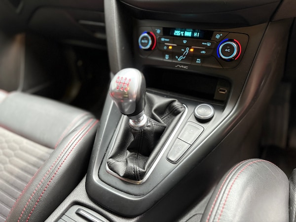 Used Ford Focus 2015 for sale - 76244416: Photo 21