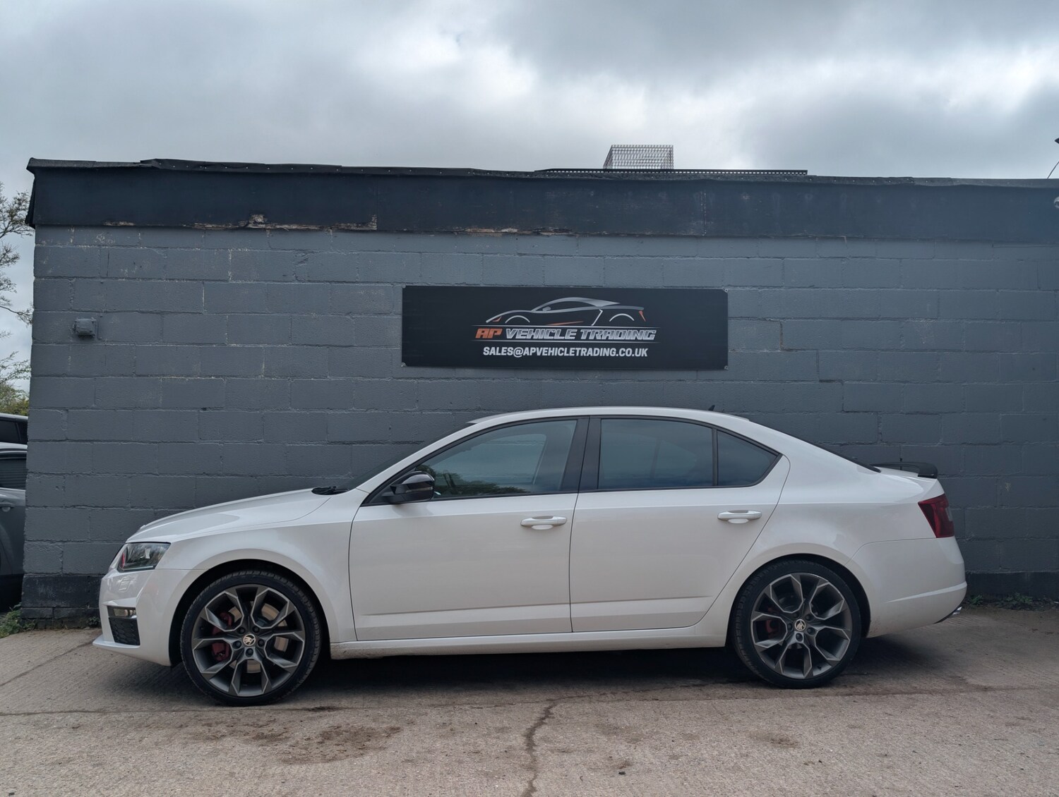 Used Skoda Octavia 2015 for sale - 78089142: Photo 9