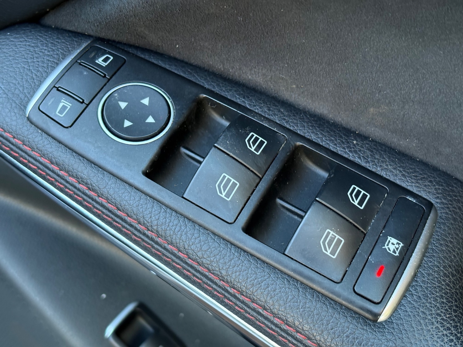 Used Mercedes-Benz CLA 2017 for sale - 76713344: Photo 27