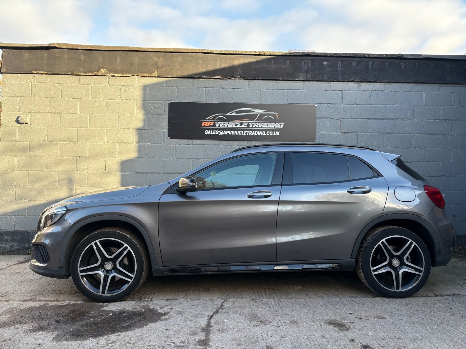 Used Mercedes-Benz GLA 2015 for sale - 76630400: Photo 4