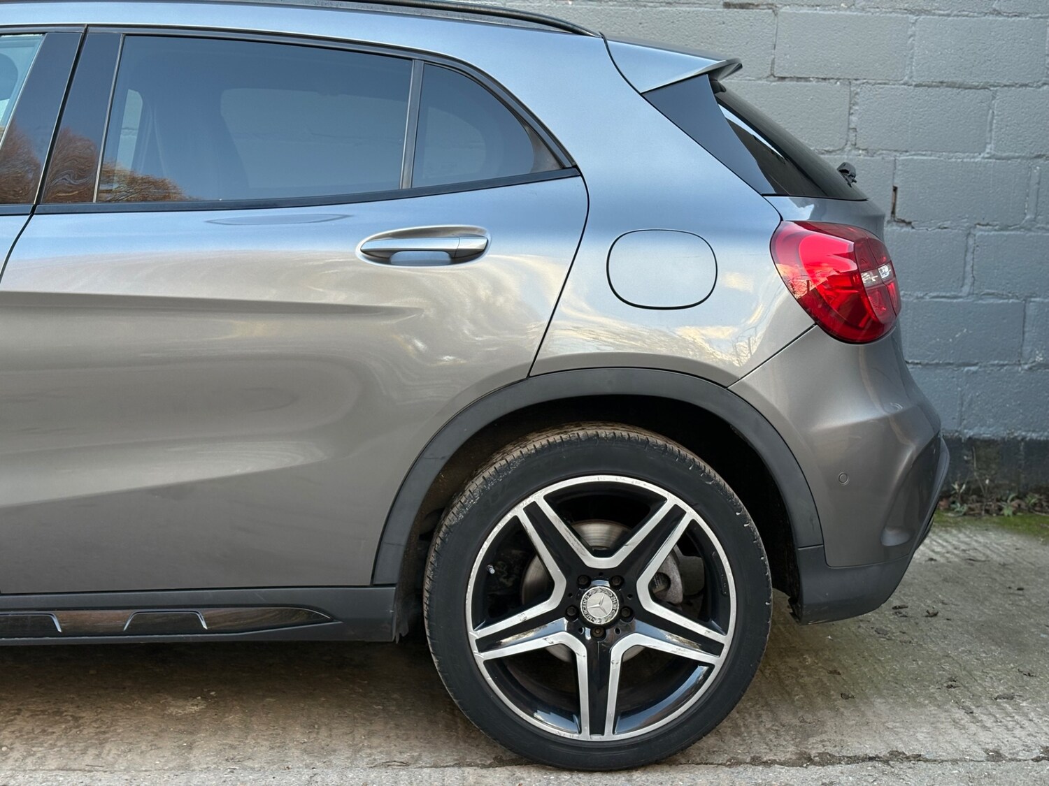 Used Mercedes-Benz GLA 2015 for sale - 76630400: Photo 5
