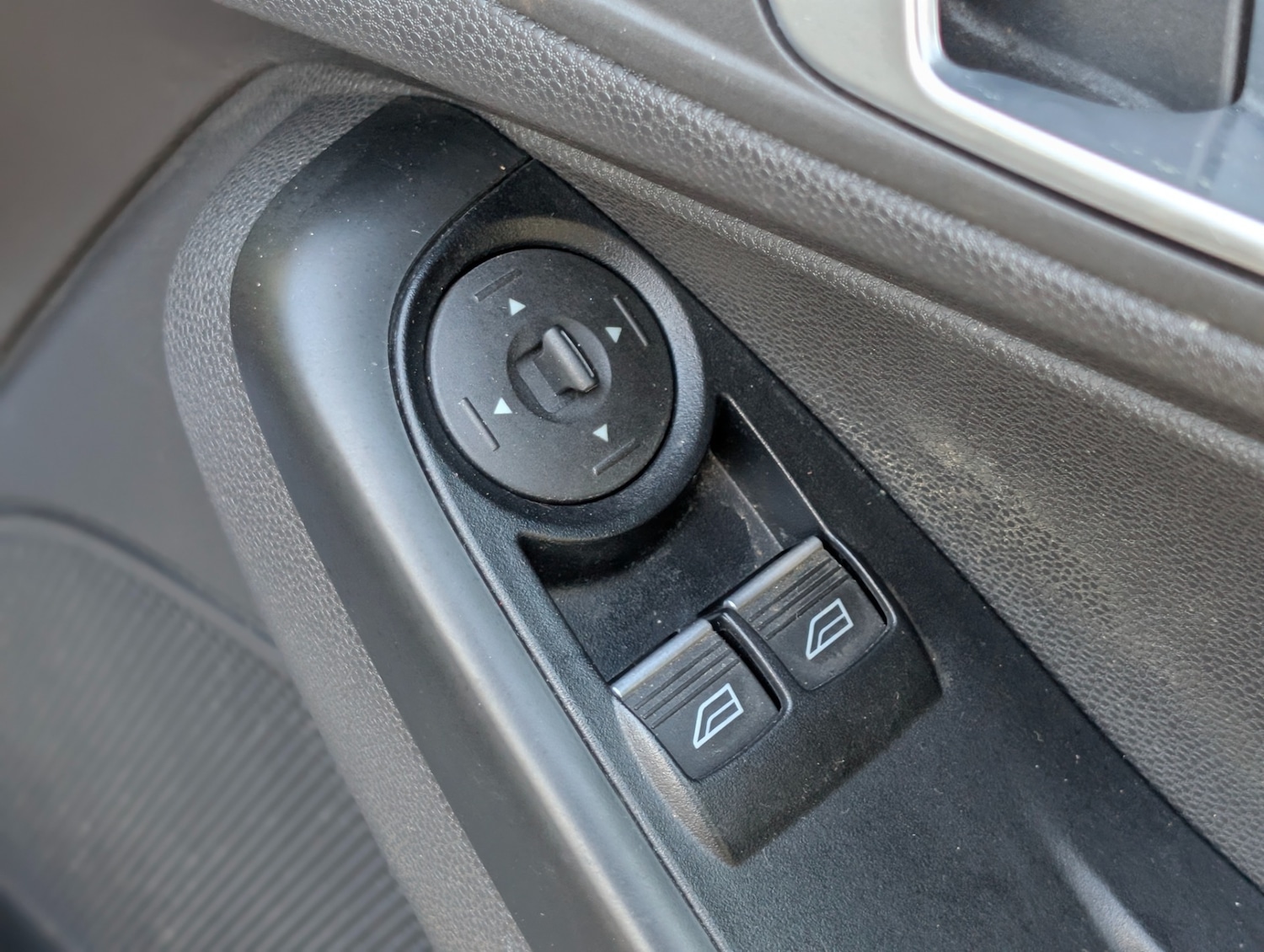 Used Ford Fiesta 2016 for sale - 78055476: Photo 3