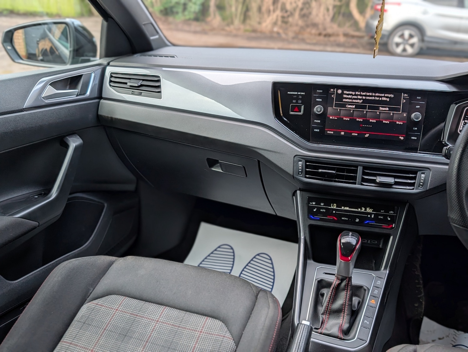 Used Volkswagen Polo 2024 for sale - 77211140: Photo 26