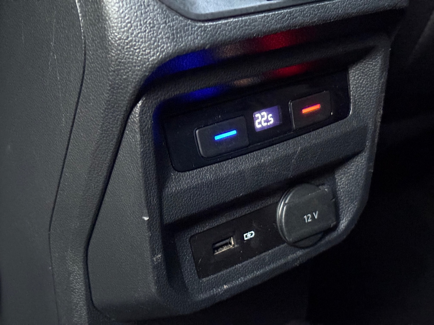 Used Volkswagen Tiguan 2019 for sale - 76961217: Photo 15