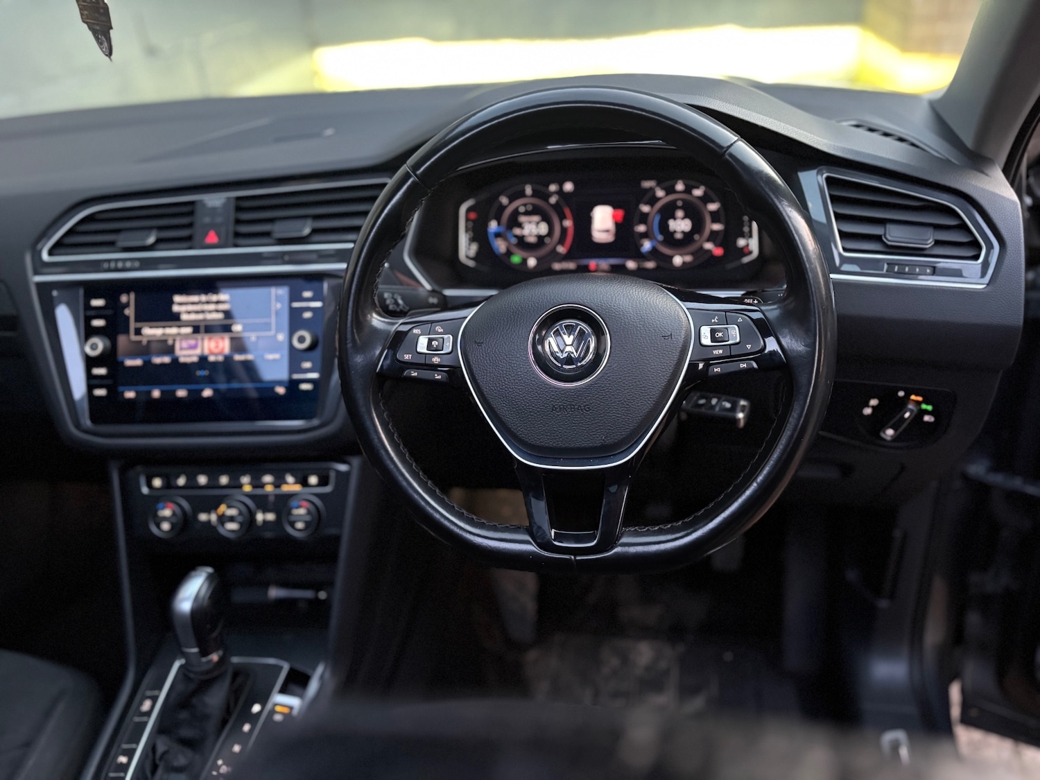 Used Volkswagen Tiguan 2019 for sale - 76961217: Photo 28