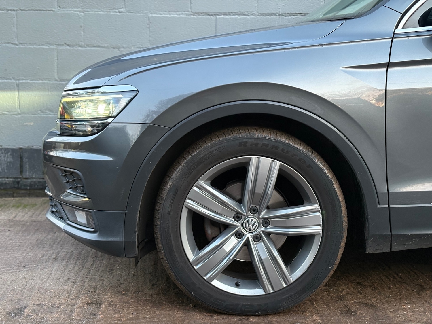 Used Volkswagen Tiguan 2019 for sale - 76961217: Photo 6