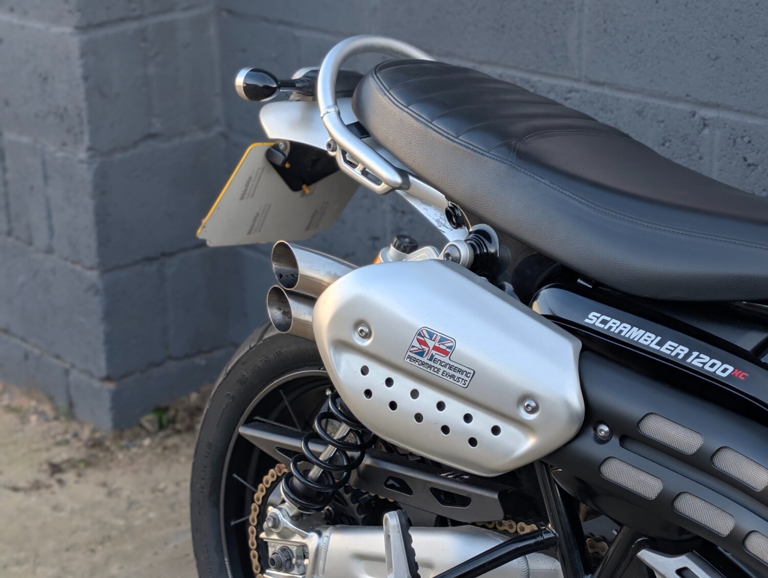 Triumph SCRAMBLER 1200 XC SHOWCAS