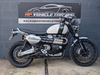 Used Triumph SCRAMBLER 1200 XC SHOWCAS 2019 for sale - bike-78118415: Photo