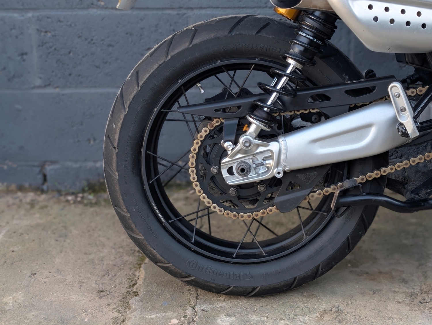 Triumph SCRAMBLER 1200 XC SHOWCAS