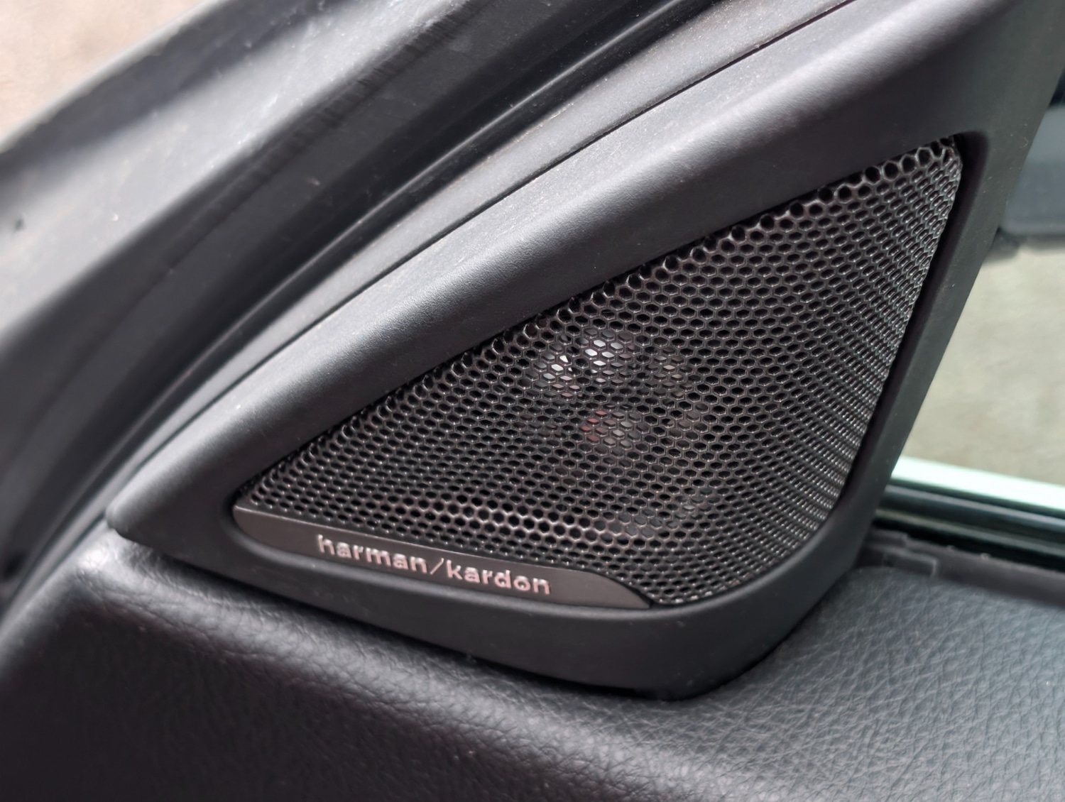 Used BMW 4 Series 2017 for sale - 77833312: Photo 2