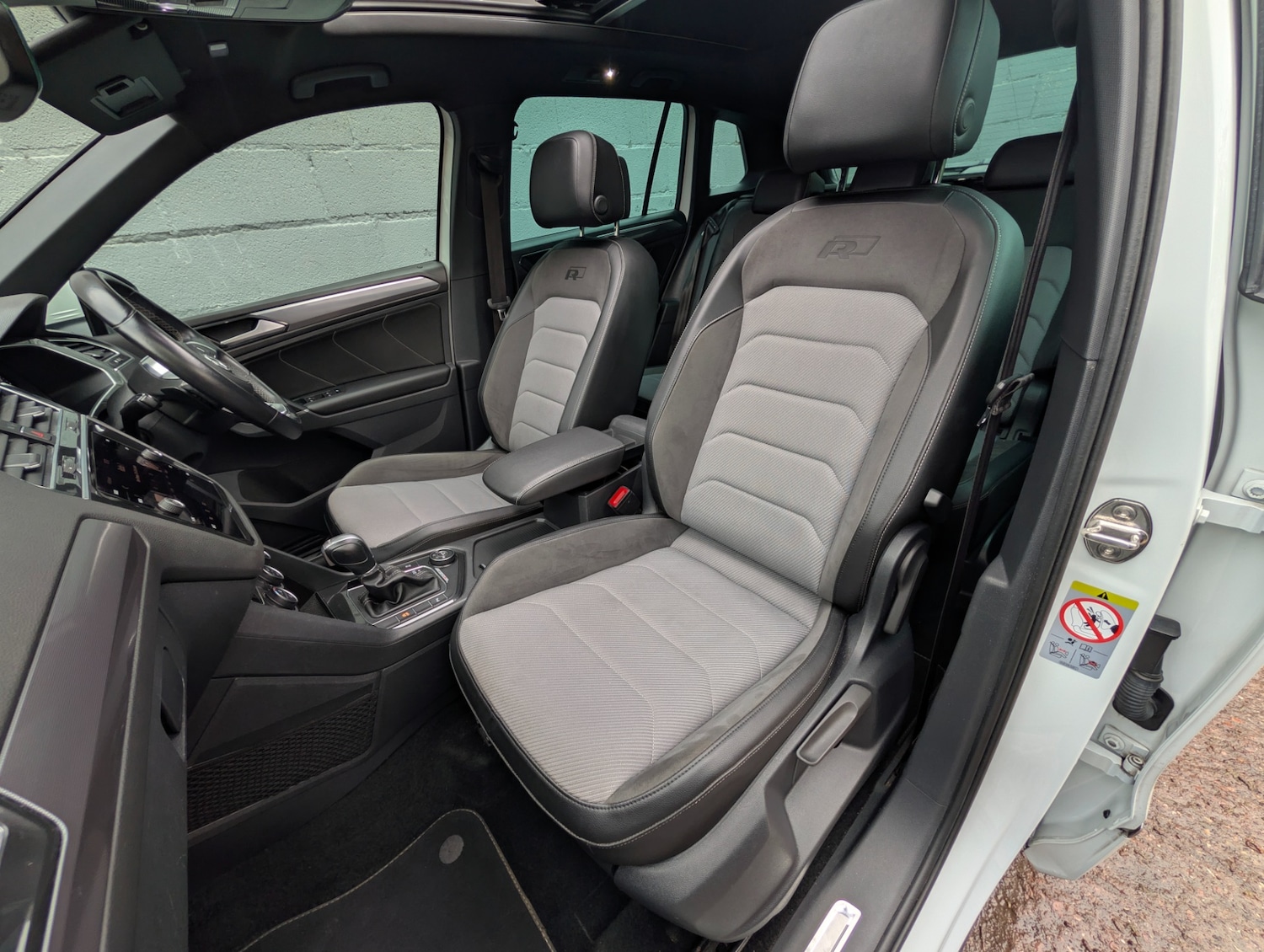 Used Volkswagen Tiguan 2017 for sale - 78045457: Photo 6