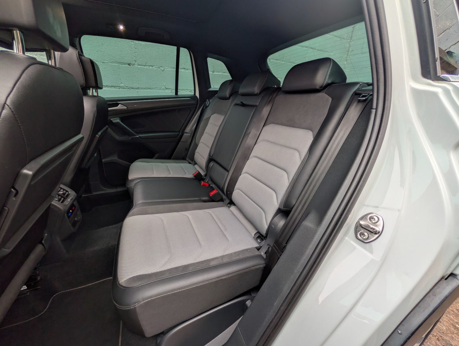 Used Volkswagen Tiguan 2017 for sale - 78045457: Photo 8