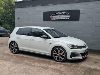 Used Volkswagen Golf 2017 for sale - 78608403: Photo