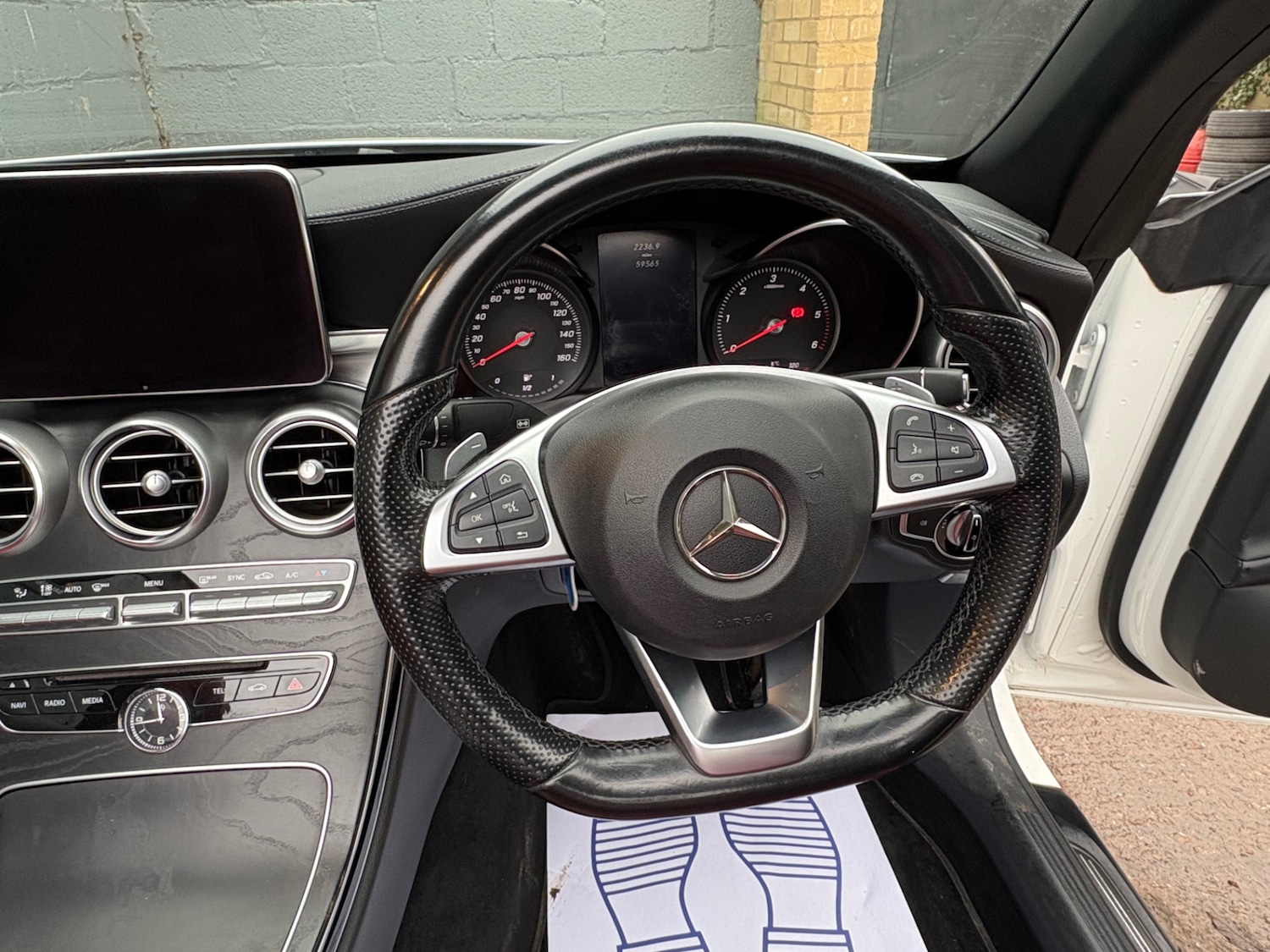 Used Mercedes-Benz C Class 2017 for sale - 77129888: Photo 34