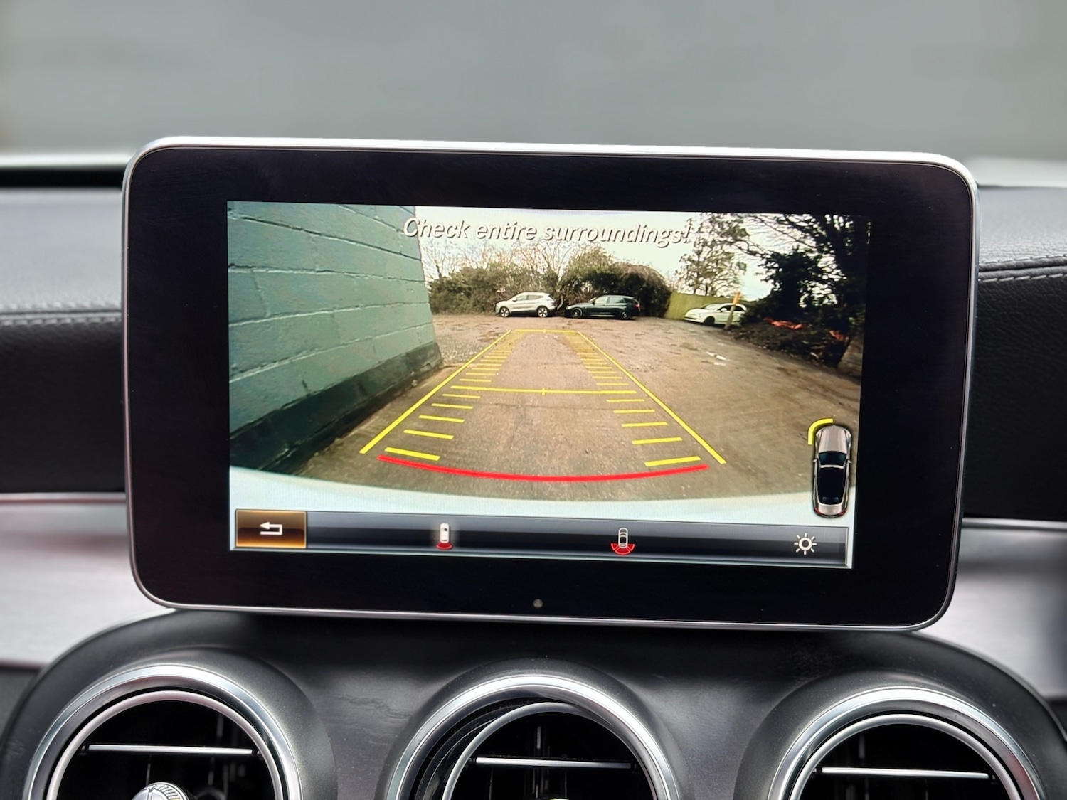 Used Mercedes-Benz C Class 2017 for sale - 77129888: Photo 35