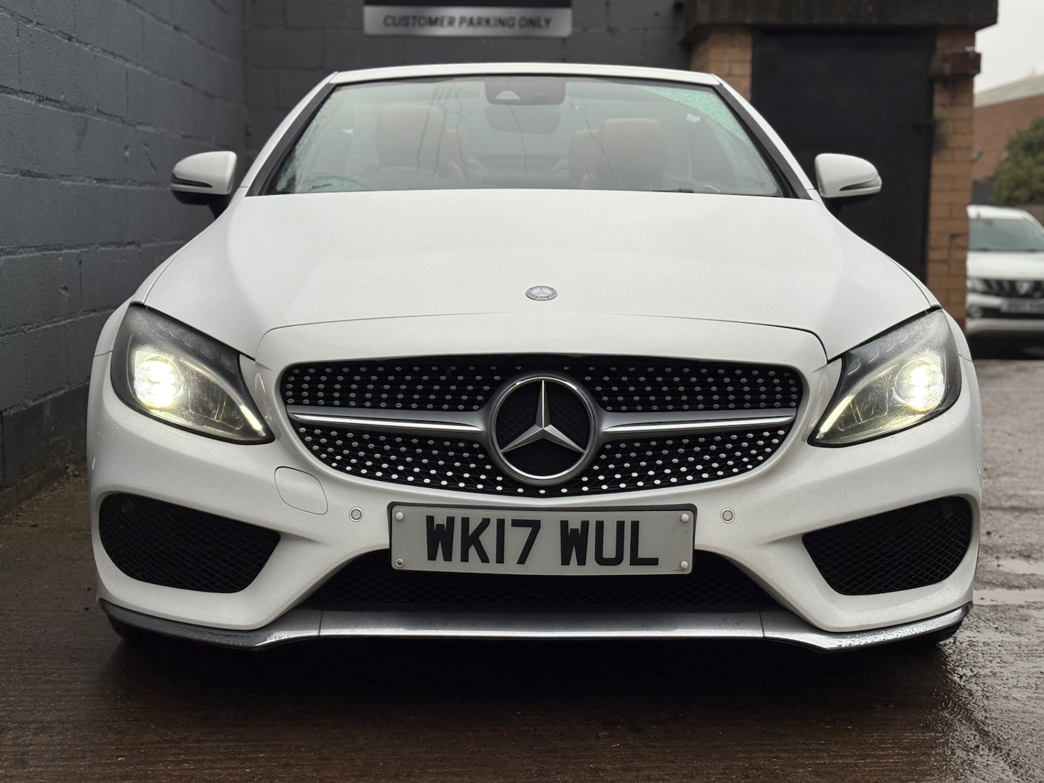 Used Mercedes-Benz C Class 2017 for sale - 77129888: Photo 5