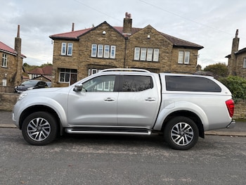 Used Nissan Navara 2017 for sale - 76358412: Photo