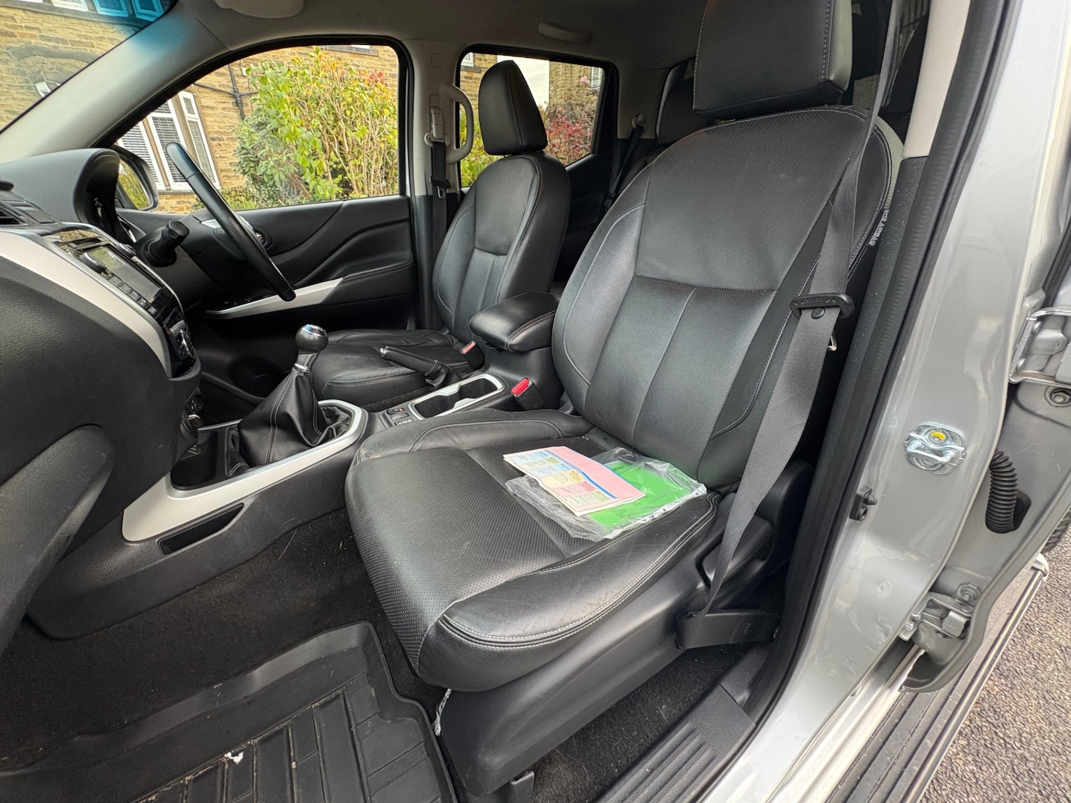 Used Nissan Navara 2017 for sale - 76358412: Photo 8