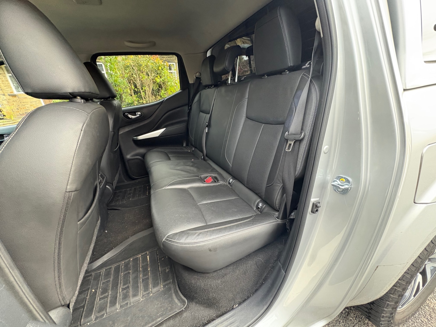 Used Nissan Navara 2017 for sale - 76358412: Photo 9