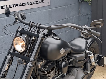 Used Harley-Davidson DYNA FAT BOB BOBBER 2013 for sale - bike-78286570: Photo