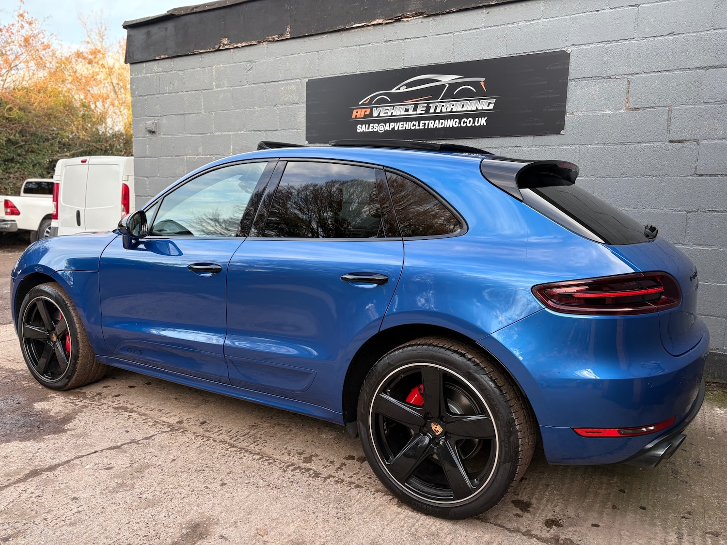 Used Porsche Macan 2017 for sale - 76630405: Photo 10