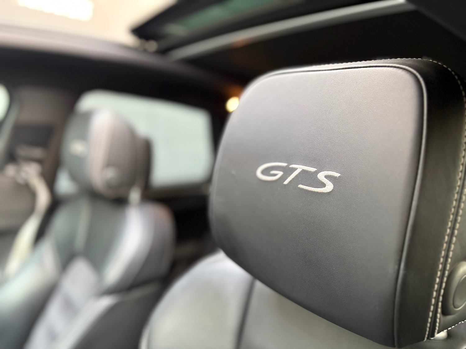 Used Porsche Macan 2017 for sale - 76630405: Photo 18