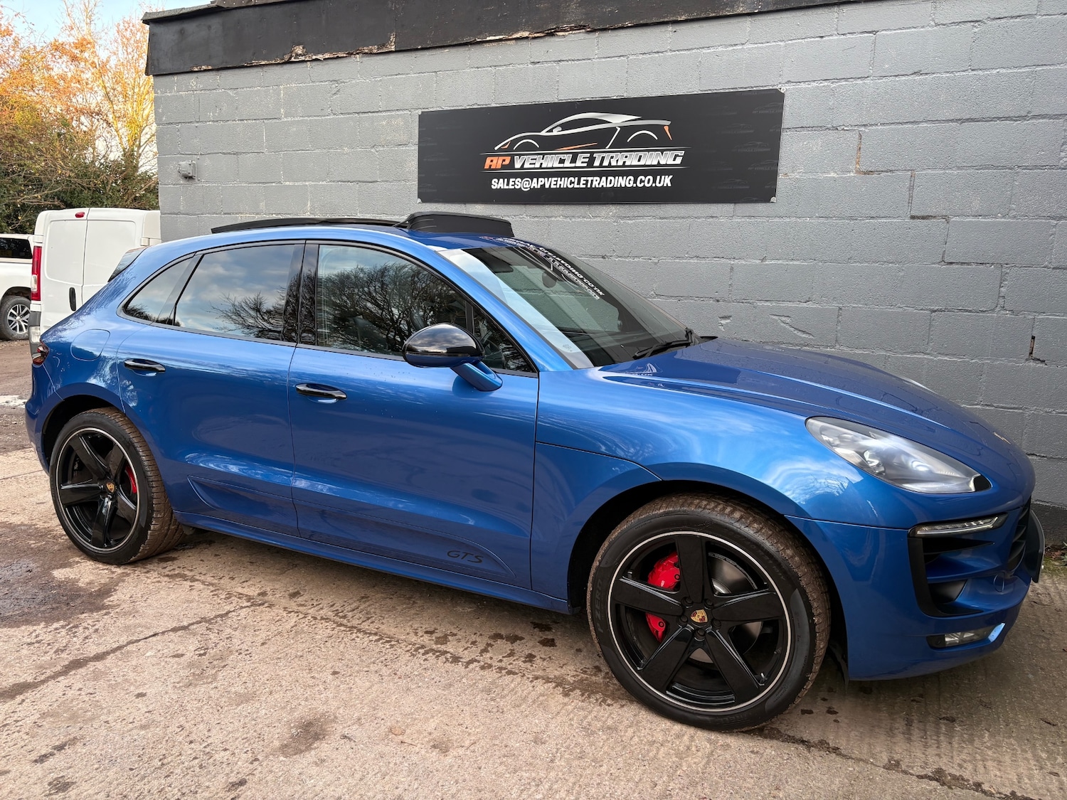 Used Porsche Macan 2017 for sale - 76630405: Photo 26