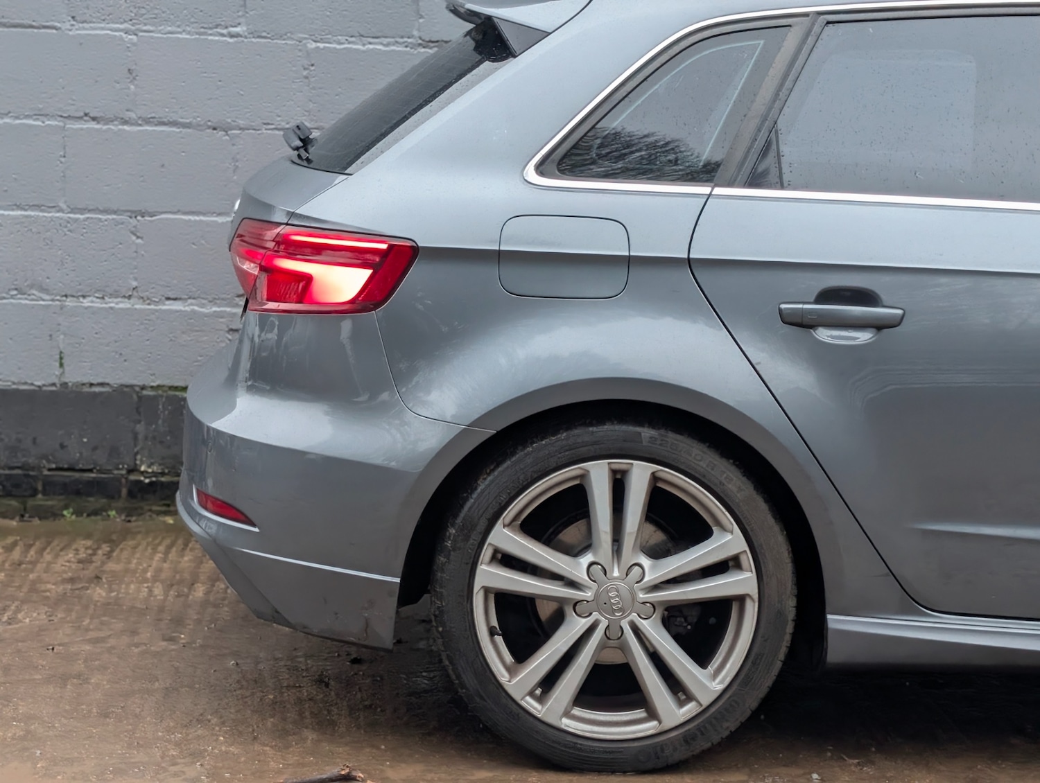 Used Audi A3 2017 for sale - 77508725: Photo 8