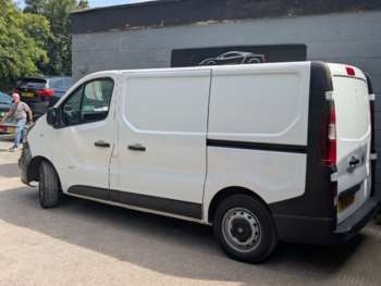 Used Vauxhall Vivaro 2015 for sale - 75026277: Photo