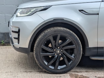 Used Land Rover Discovery 2018 for sale - 78984316: Photo