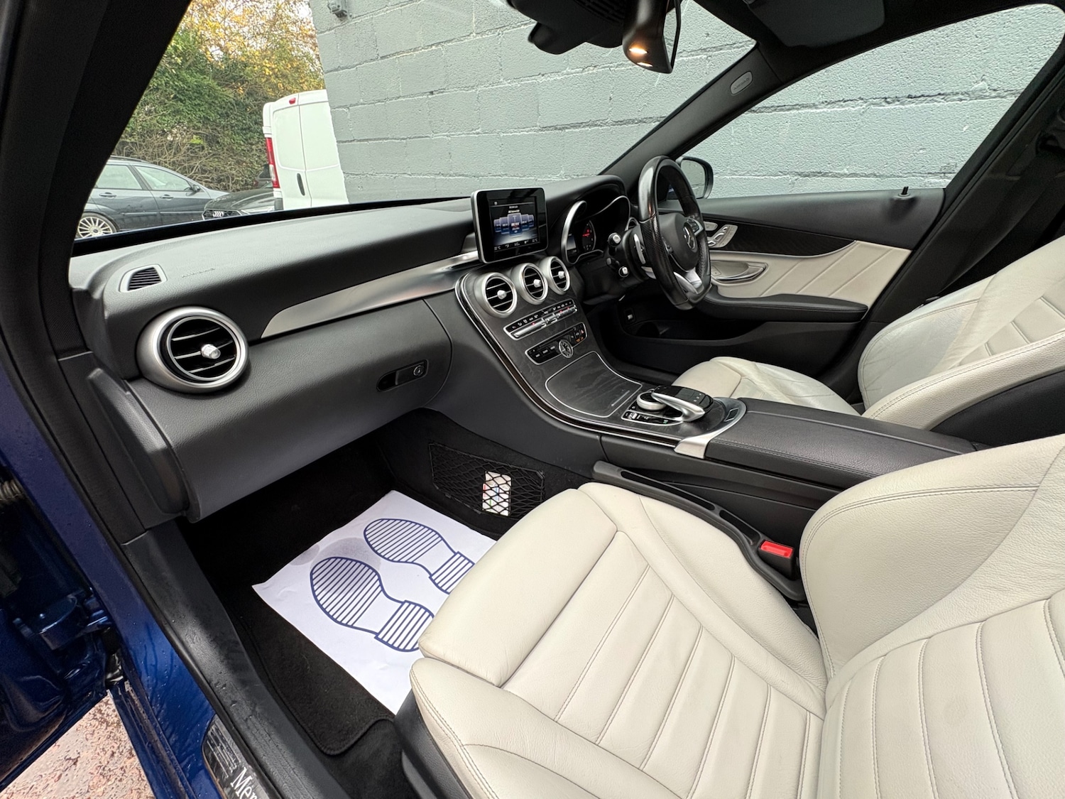 Used Mercedes-Benz C Class 2016 for sale - 76492240: Photo 16