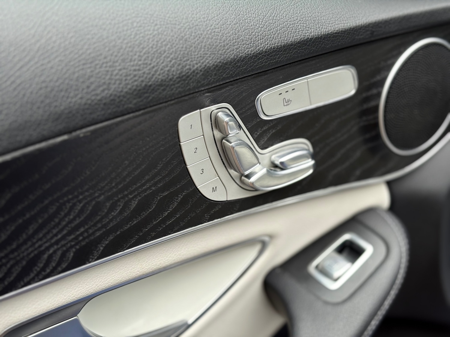 Used Mercedes-Benz C Class 2016 for sale - 76492240: Photo 17