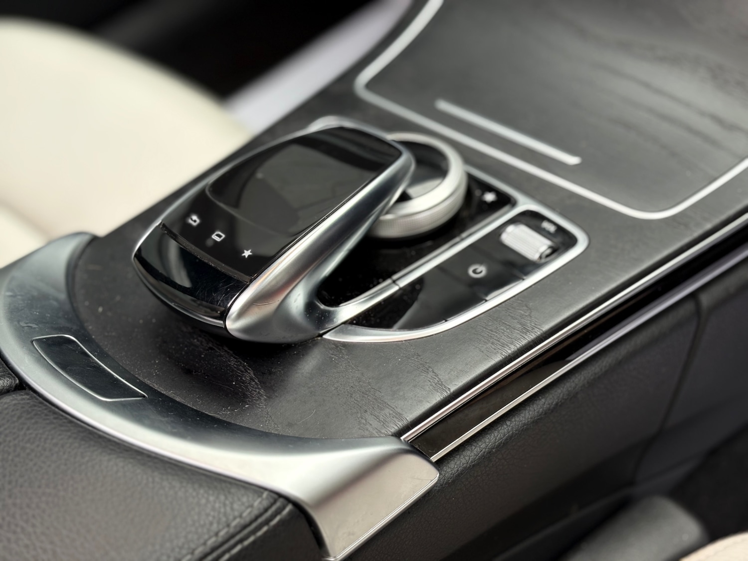 Used Mercedes-Benz C Class 2016 for sale - 76492240: Photo 30