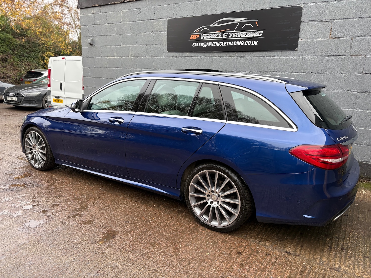 Used Mercedes-Benz C Class 2016 for sale - 76492240: Photo 5