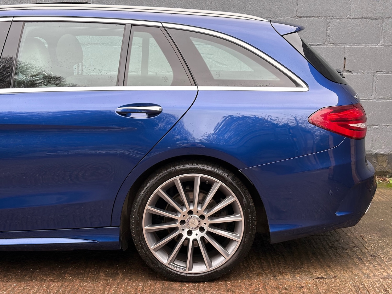 Used Mercedes-Benz C Class 2016 for sale - 76492240: Photo 6